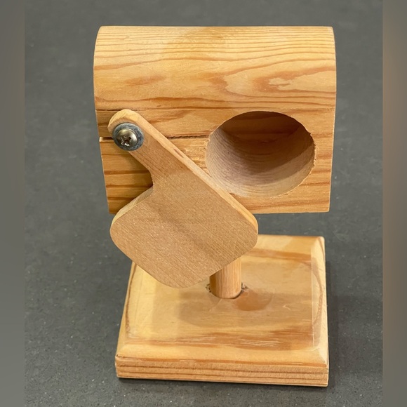 VINTAGE POSTAGE STAMP DISPENSER. Wooden. Mail Box shaped!! - Picture 9 of 9